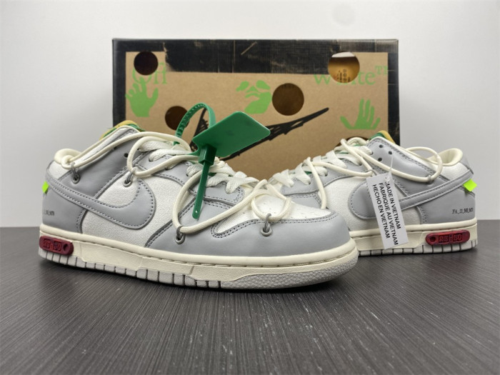 Nike Dunk Low Off-White Lot 25  DM1602-121