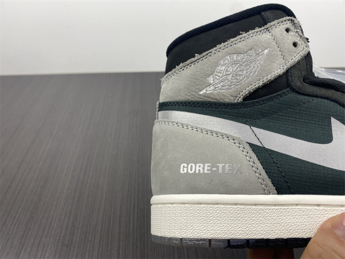 Jordan 1 Retro High Element Gore-Tex Black Particle Grey  DB2889-001