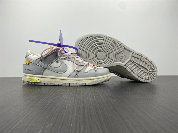 Nike Dunk Low Off-White Lot 24  DM1602-119