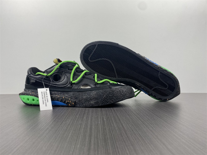 Off-White x Nike Blazer Low "Black / Green"  DH7863-001