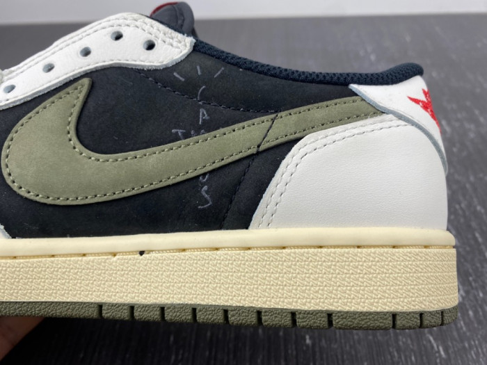 Travis Scott x Air Jordan Air Jordan 1 Retro Low OG Olive  DZ4137-106