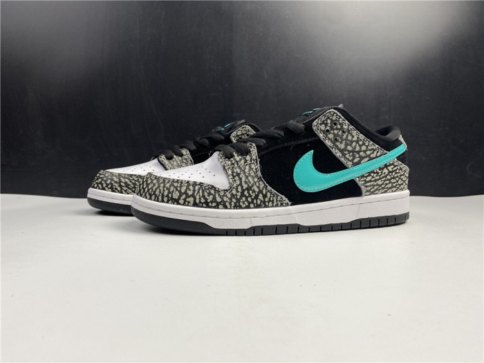 Nike SB Dunk Low atmos Elephant  BQ6817-009