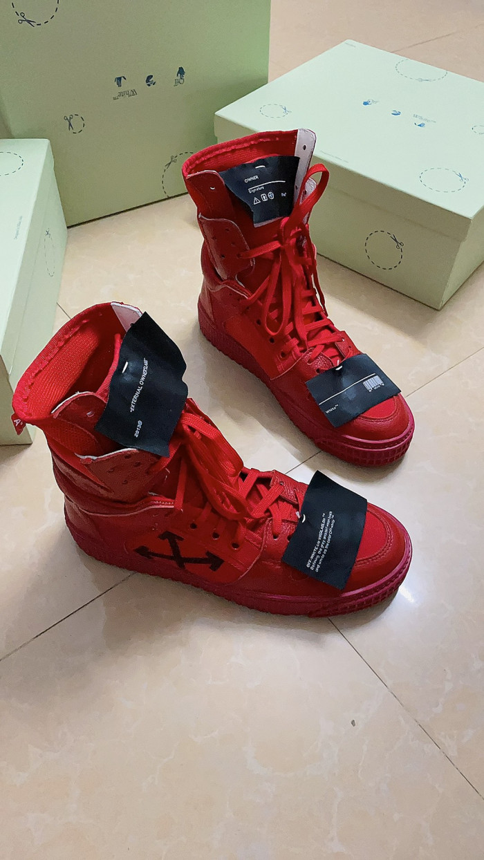 OFF-WHITE HIGH TOP  SNEAKER