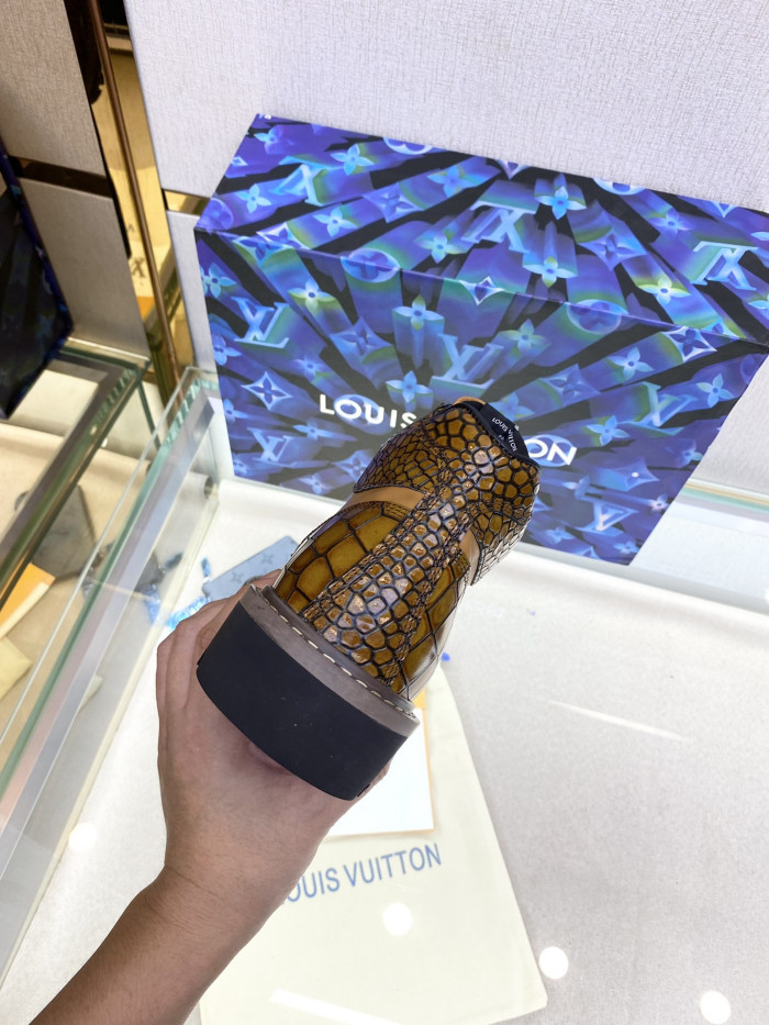 LOUS VUITON  BOOTS