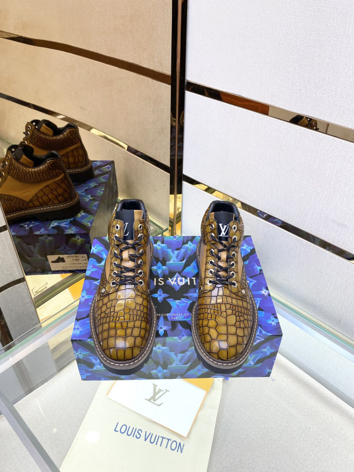 LOUS VUITON  BOOTS