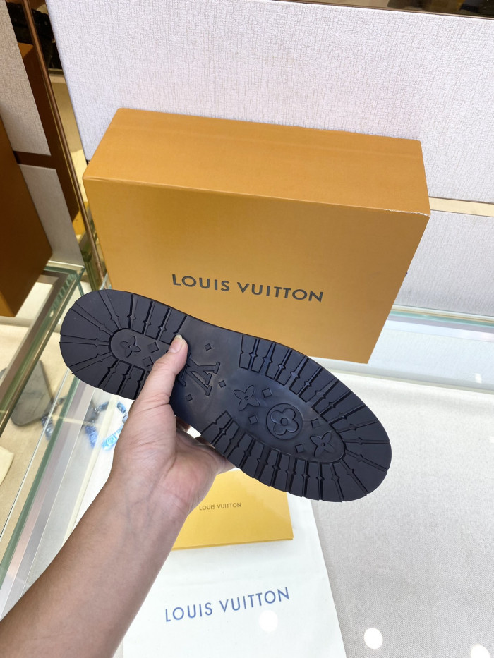 LOUS VUITON  BOOTS