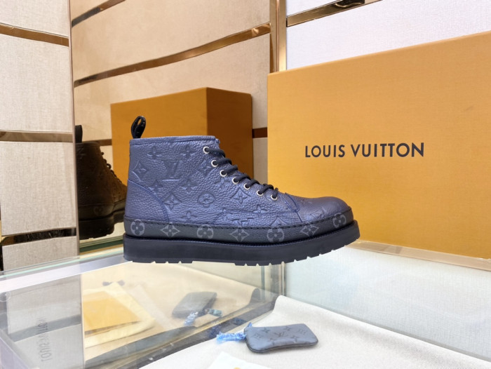 LOUS VUITON  BOOTS