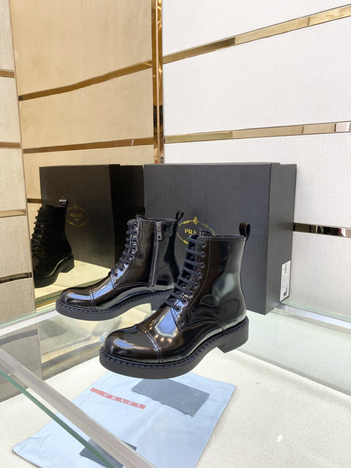 Prad  BOOTS