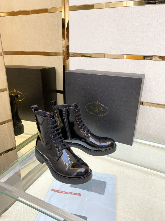Prad  BOOTS