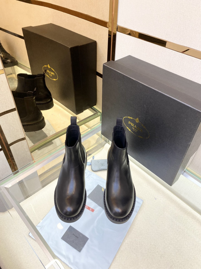 Prad  BOOTS