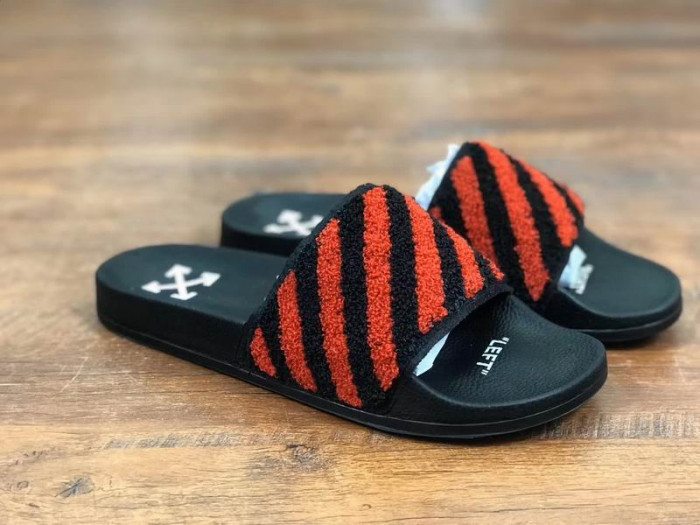 OFF-WHITE  SLIPPERS